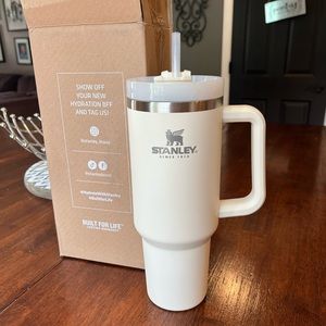 Stanley 40oz Quencher